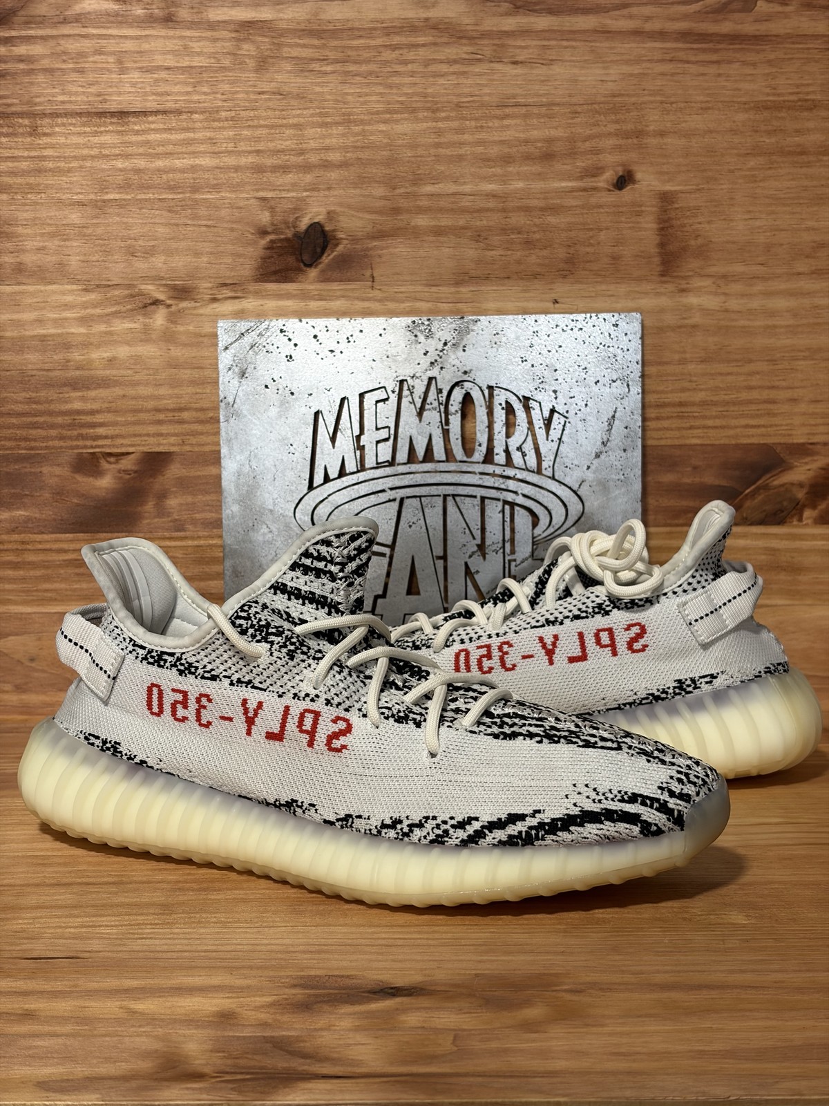 Size 11M/12.5W – adidas Yeezy Boost 350 V2 Zebra CP9654 Pre-Owned