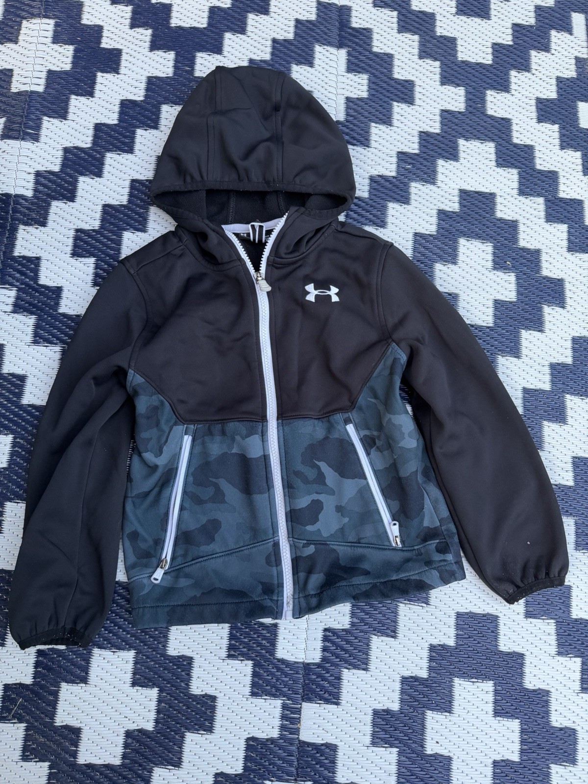 Under Armour Boys Black/Blue Camo Full Zip Fleece Hoodie Jacket Size 6 Pockets