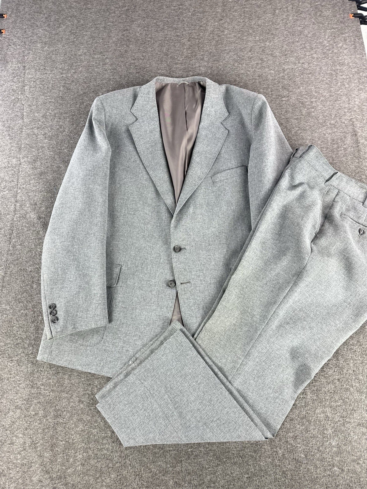 VTG 70s Levi’s Action 2 Piece Suit Gray 48L Pants 40×32 Daycare Retro Old Money