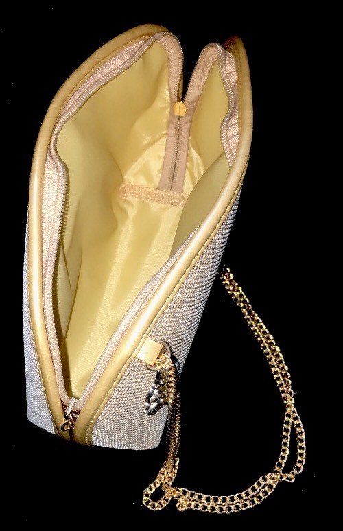 Royal Edelweiss Gold Purse – Great purse for any occasion. Buy 2 get 1 FREE