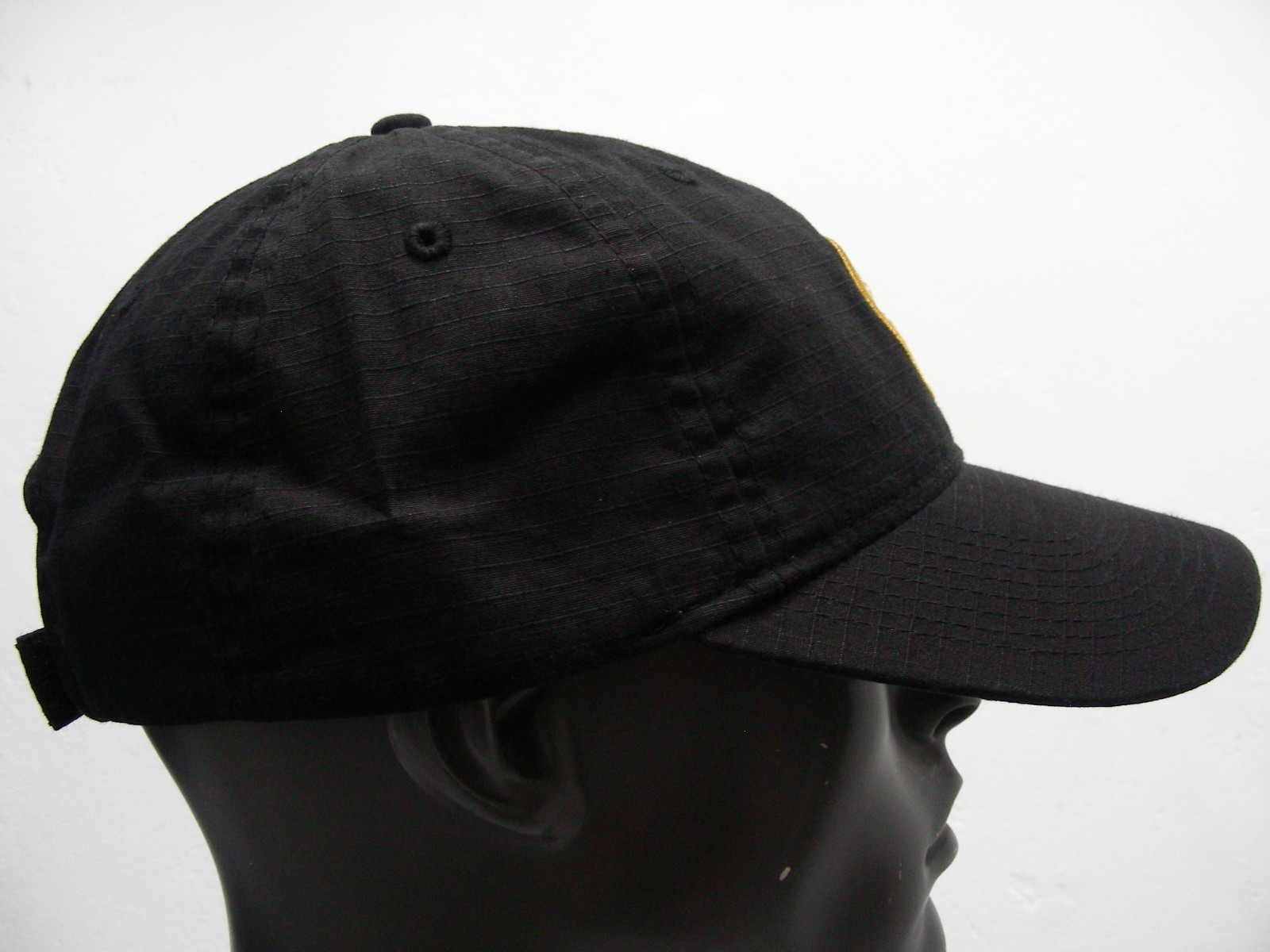 HOWARD WRIGHT – One Size Adjustable Baseball Cap Hat!