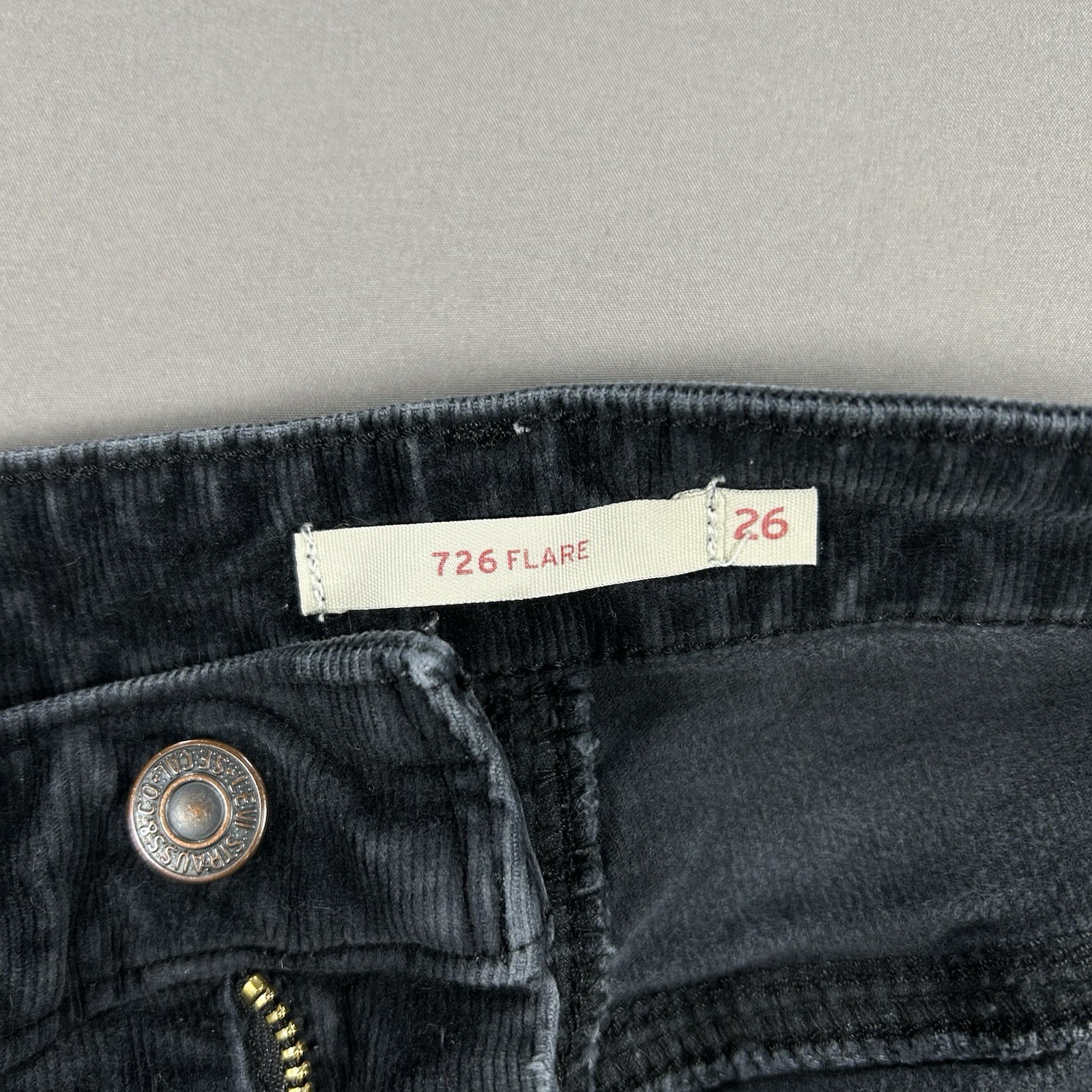 Levi’s 726 Flare High Rise Corduroy Pants Size 26×29 Woman’s Black