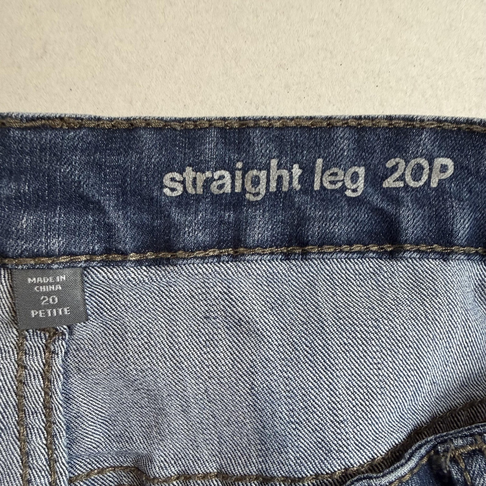 Avenue Denim Jeans Womens 20P Blue Medium Wash High Rise Straight Stretch