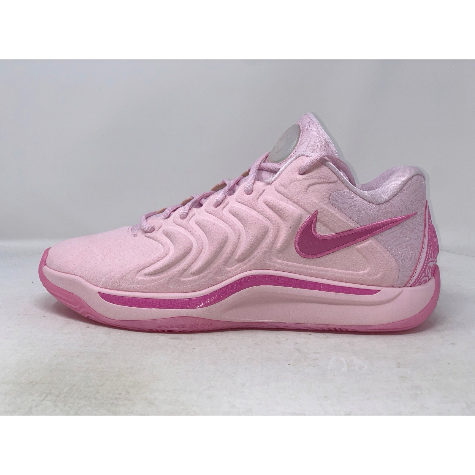 Nike KD17 ‘Aunt Pearl’ Pink Sneakers, Size 9.5 BNIB FZ1518-600