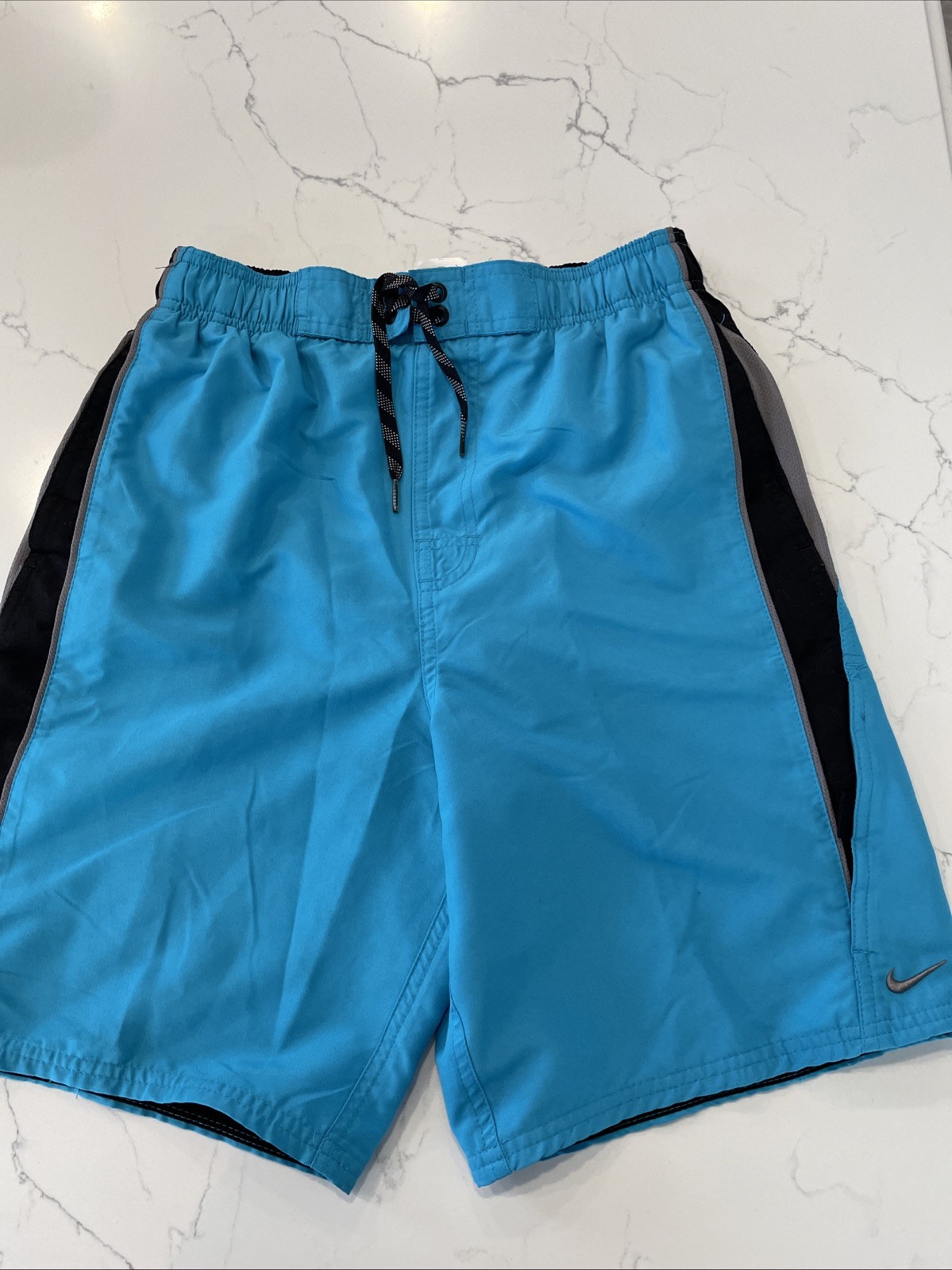 Men’s Nike Core Contend 8″ Volley Swim Trunks Swimsuit NESS7421