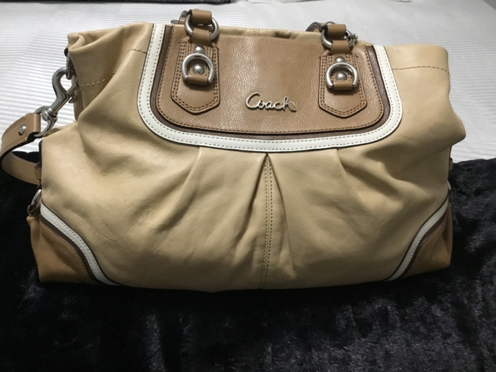 coach F17096 Exelent condition