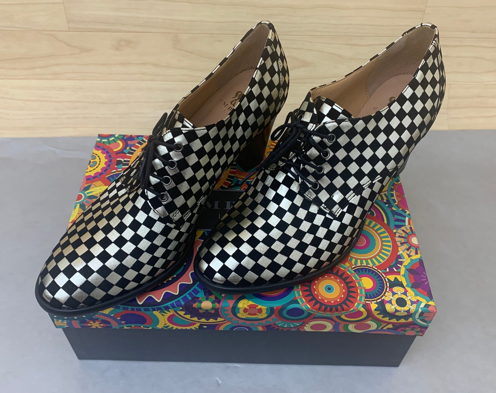 Embassy London Roulette Black/Silver Check Pattern Oxford 3″ Heel Choose Size