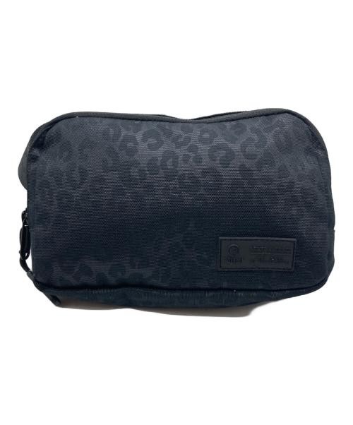 WOLFpak Crossbody Pack black