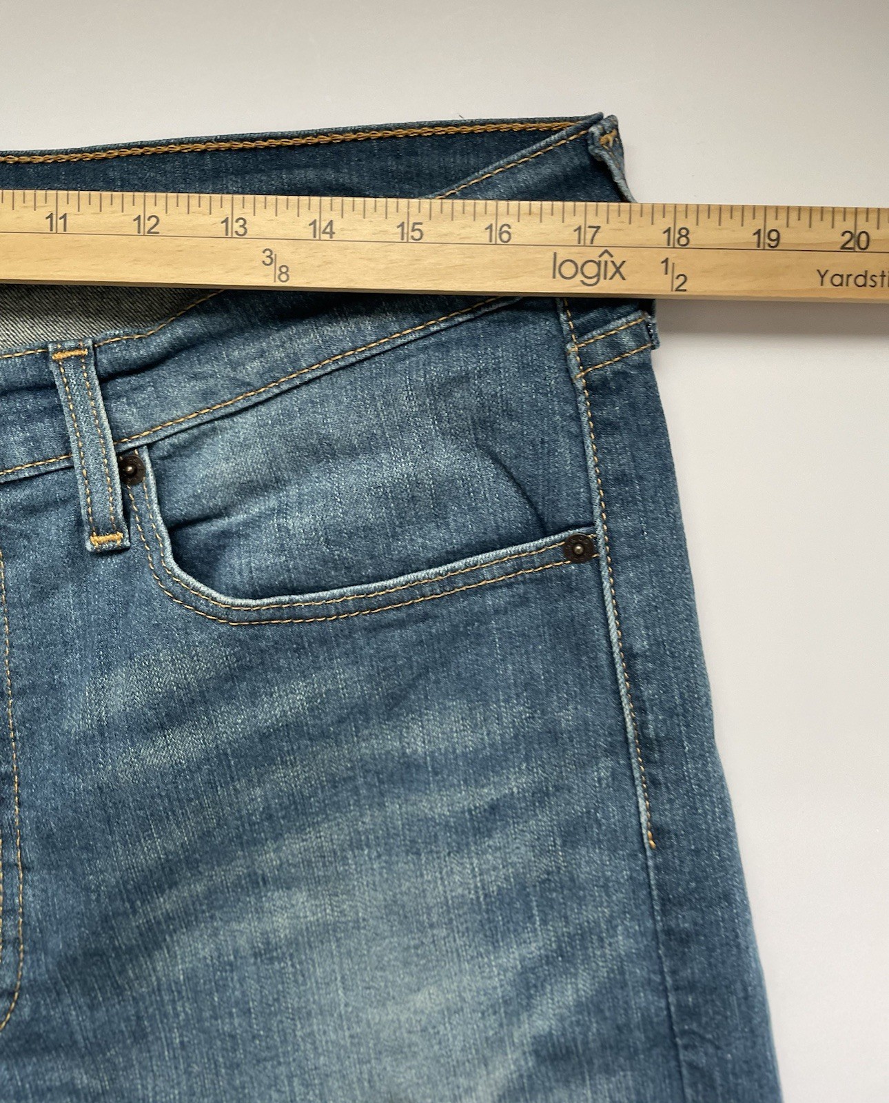 Levi’s 505 Series Bootcut Jean For Men Size 36×30