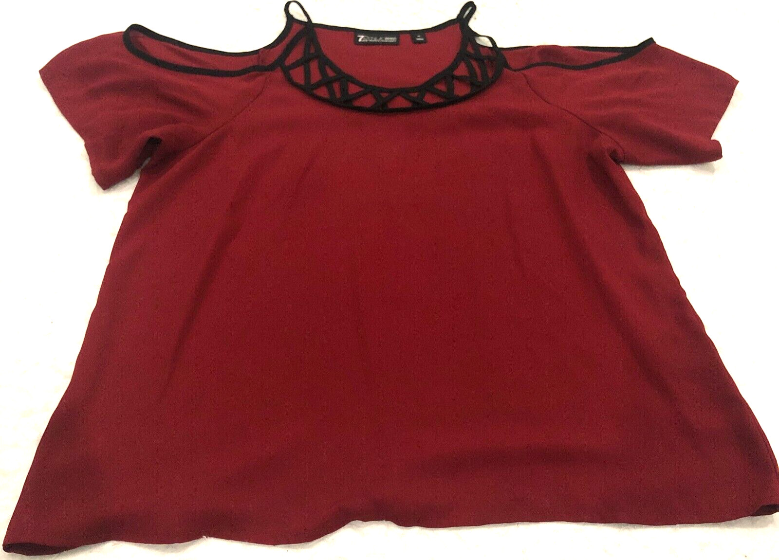 7th Avenue New York & Company Womens Top Sz M Red Cold Shoulder