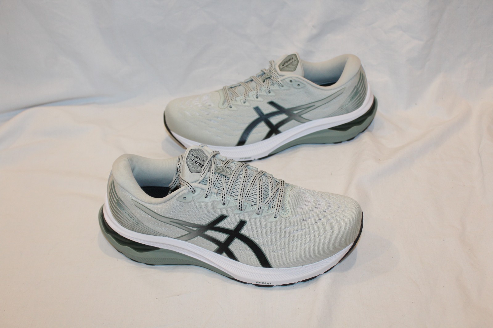 ASICS GT-2000 11 Light Sage Black Men’s Running Athletic Sneakers NEW Sz 9.5