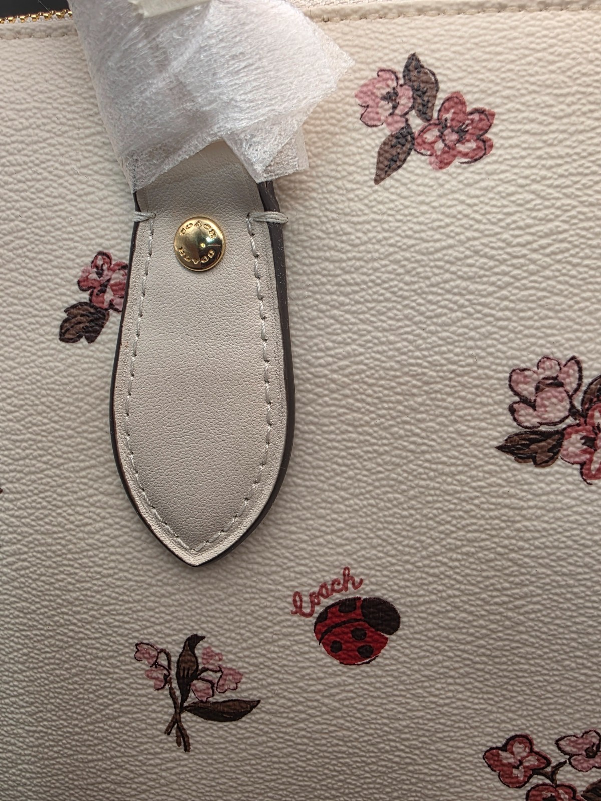 NEW COACH GALLERY TOTE WITH LADYBUG FLORAL PRINT (SCUFF MARKS BACK)