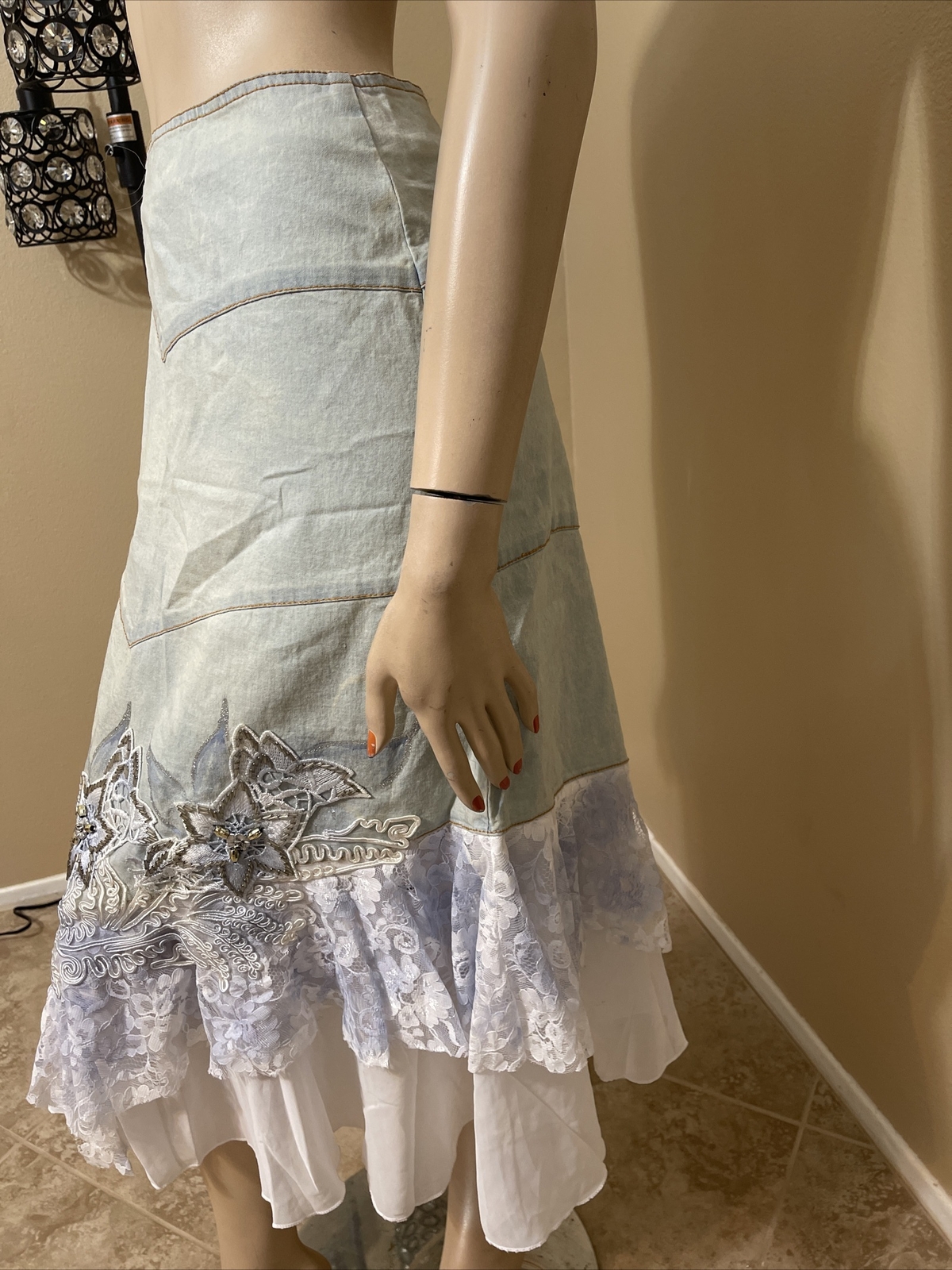 Women’s Blue Denim Cotton Beaded Embroidery Zip Boho Size XL(10-12) Skirt SK 715