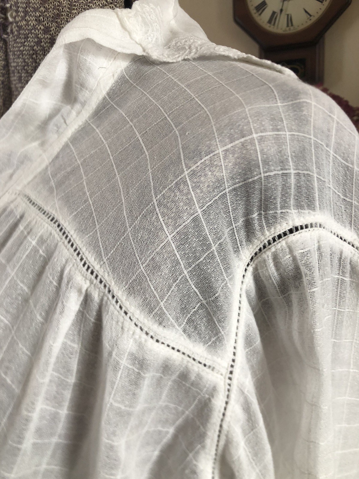 Vintage Antique 1900’s Embroidery Trim Fine Cotton Pretty Detail Blouse B 34/36”