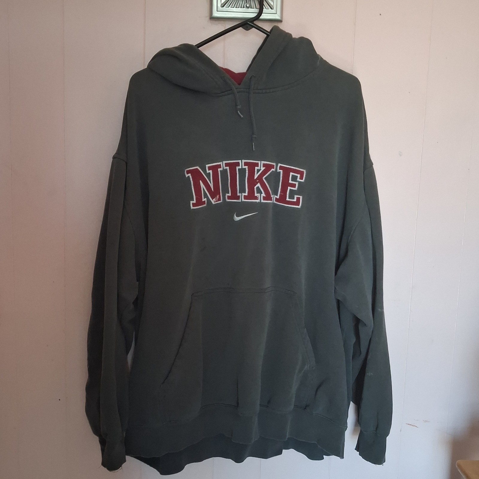 VTG Thrashed Nike Mens XXL Center Swoosh Gray Hoodie 90s Y2K Silver Tag Logo 2XL