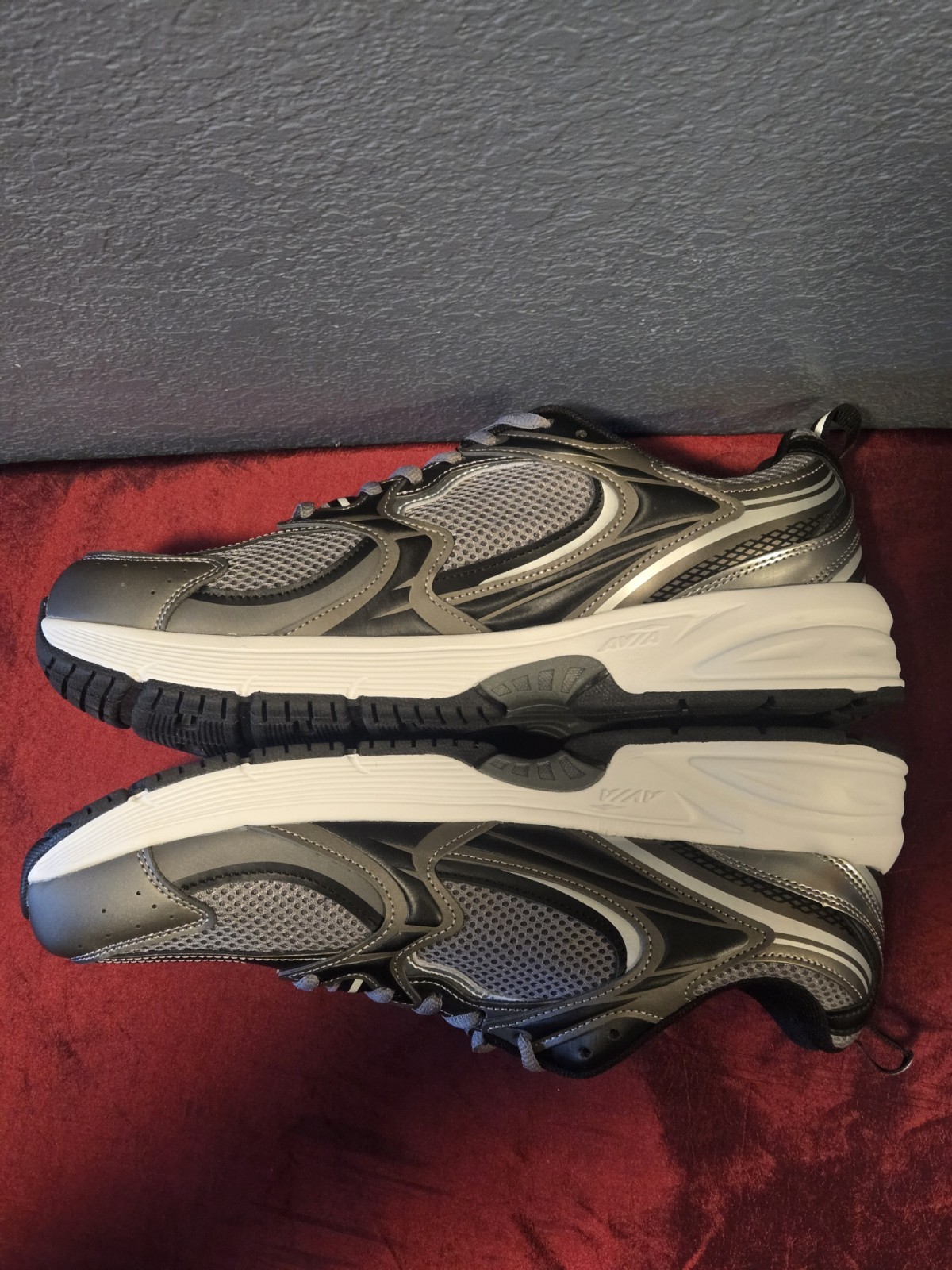 Avia Men’s 5000 Performance Walking Lightweight Breathable Sneakers Size 13 NEW