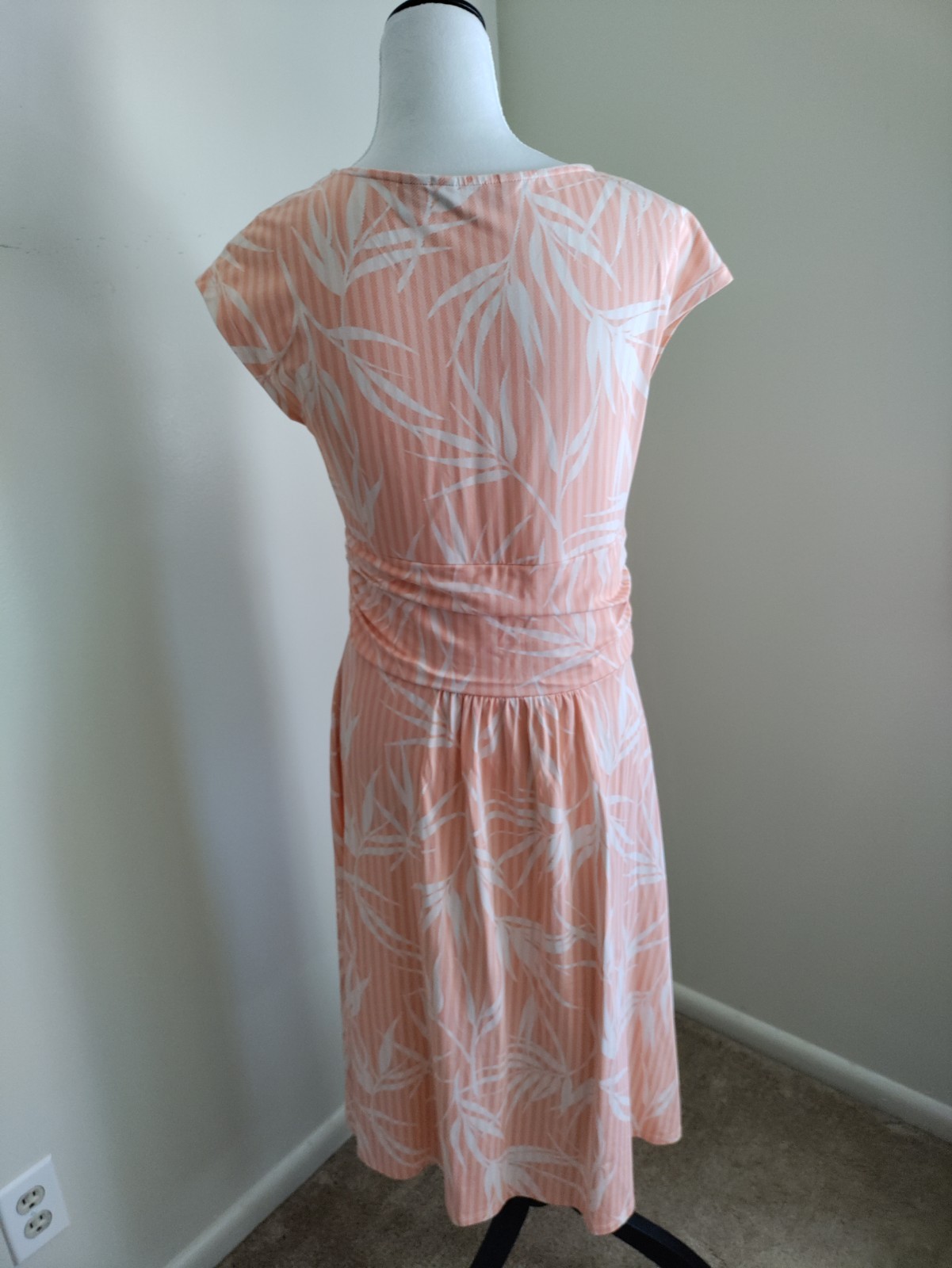 Lands End Knot Dress Size S Jersey Coral Surplice Twist Floral