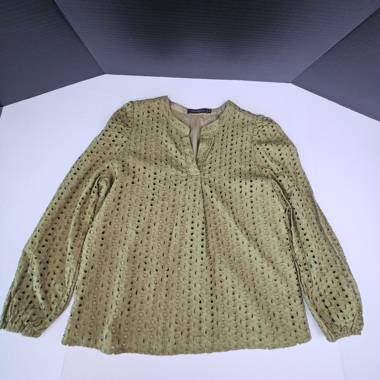 Merokeety Women Olive Green Eyelet Embroidered Split Neck Long Sleeve Blouse L