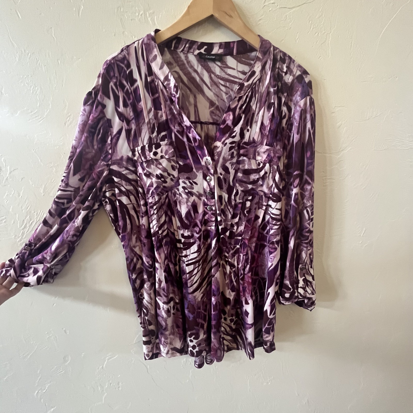 Cocomo Size XL Black Purple Leopard Abstract 3/4 Sleeve Stretch Blouse Tunic