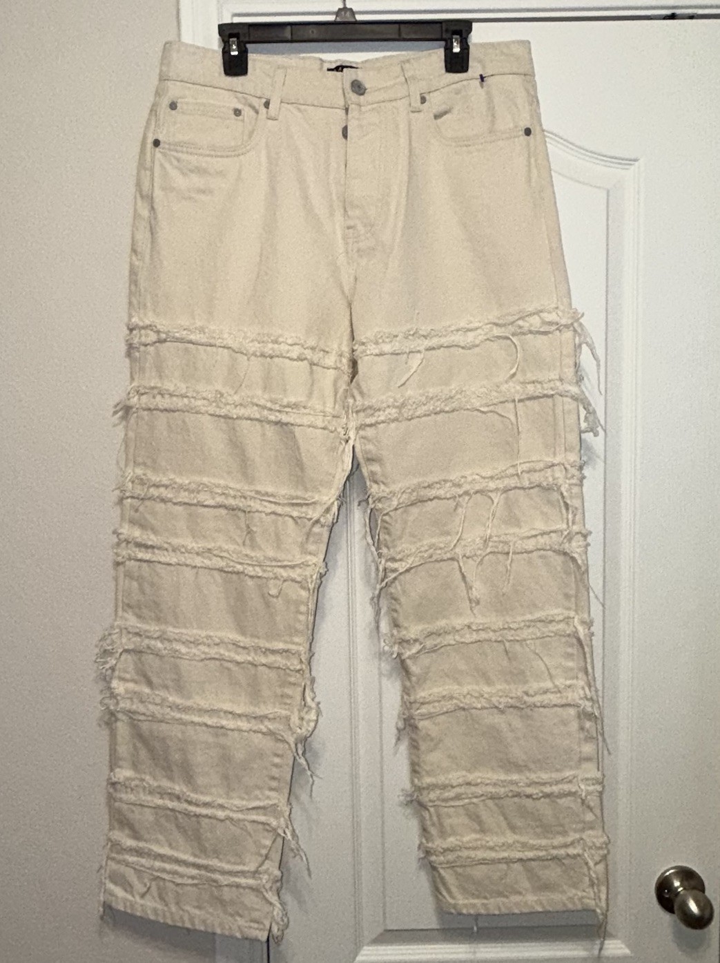 Man Boohooman Mens Cream Overdyed Distressed Denim Jeans Size 36R