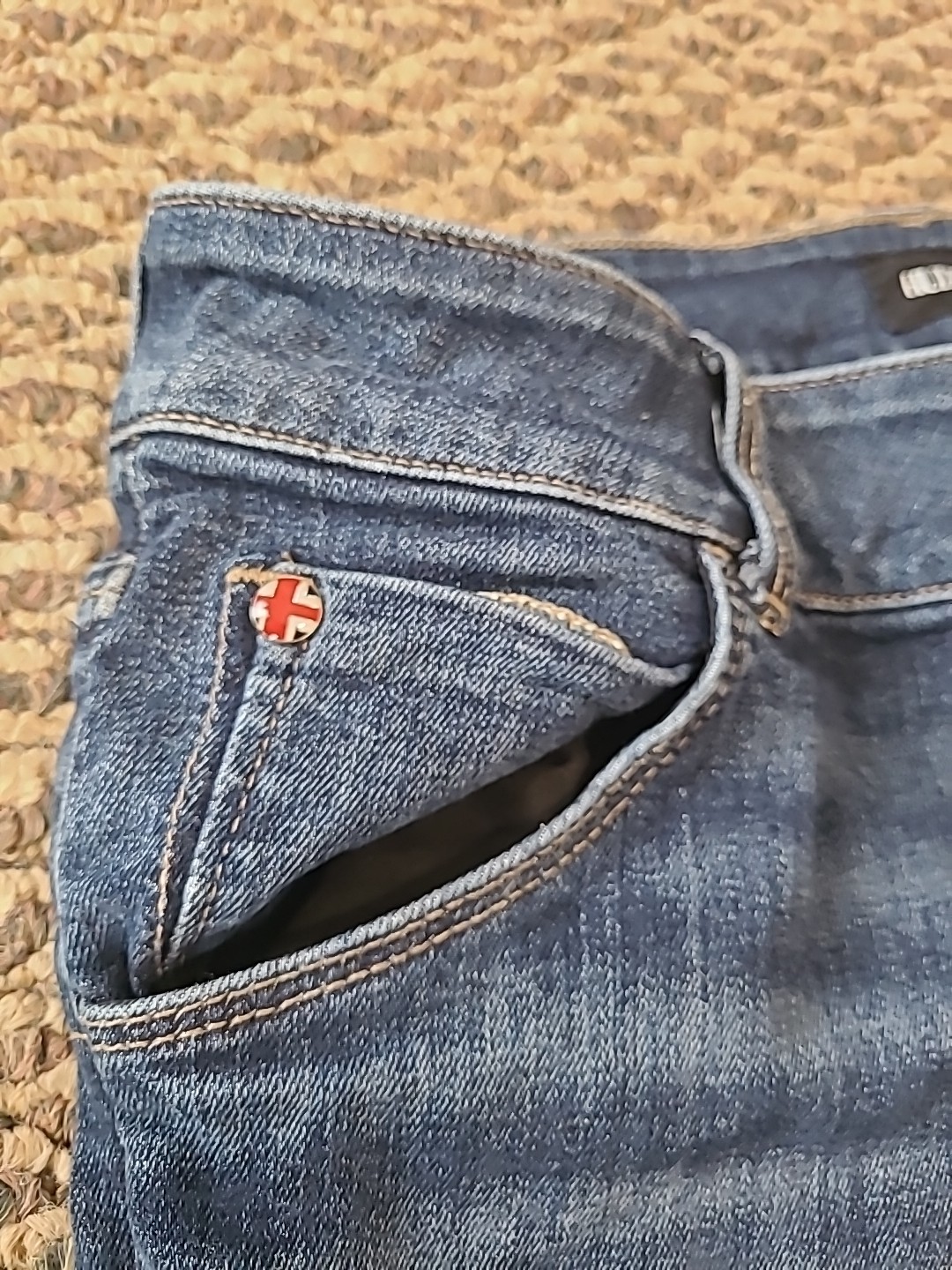 Hudson Collin Mid Rise Skinny Ankle Jeans Size 26 Raw Hem Denim
