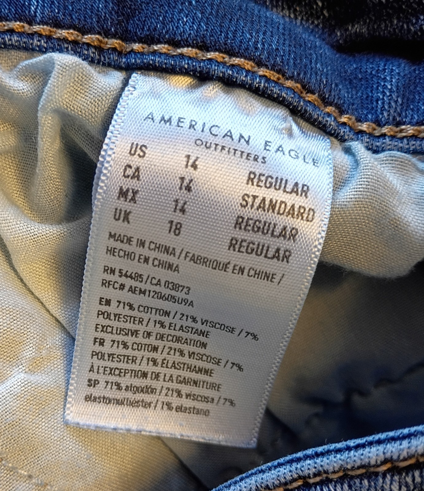 American Eagle Jeans Women 14 Blue Hi Rise Jegging Next Level Stretch Distressed