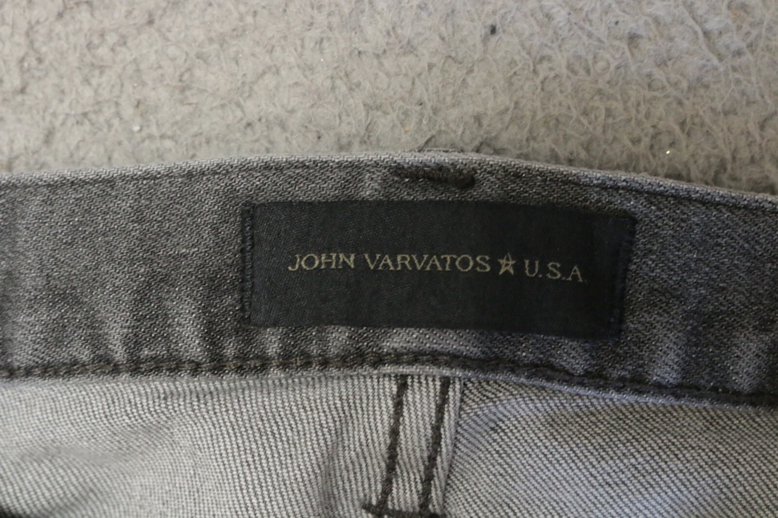 John Varvatos Jeans Women 29 Gray Denim Medium Wash 5-Pockets Skinny Leg Zip Fly