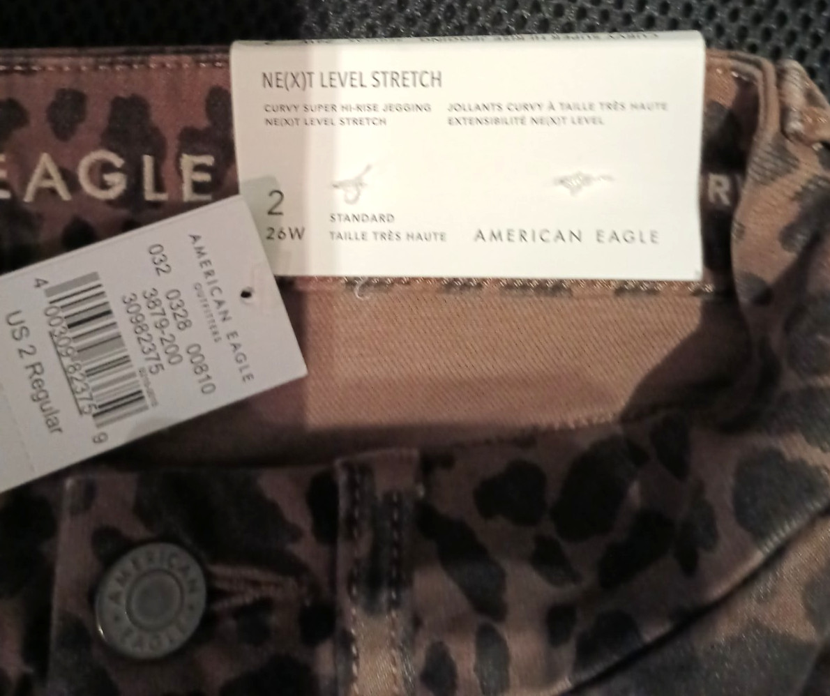 NWT AMERICAN EAGLE CURVY HI RISE JEGGING NEXT LEVEL STRETCH WOMENS JEANS 2R/26W