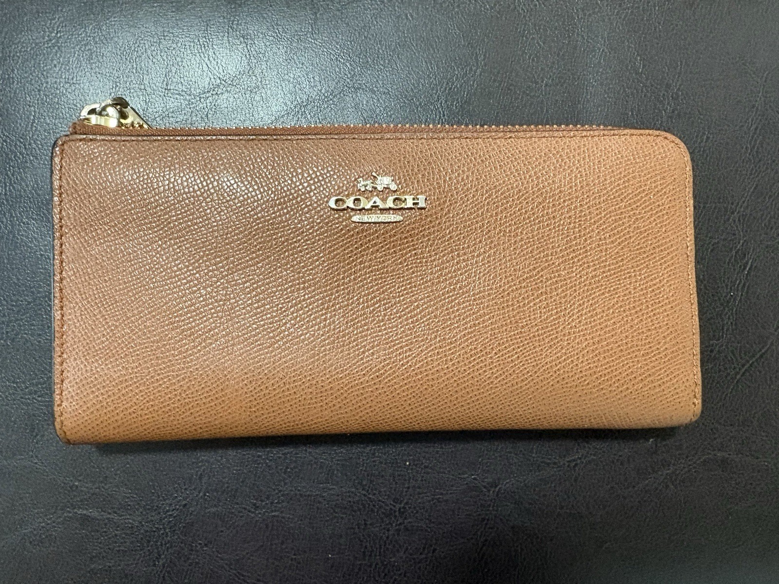 Coach 52333 Accordion Zip Wallet Brown Crossgrain Leather Zip Around Wallet