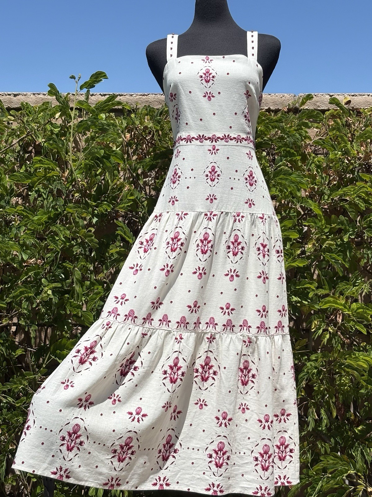 Christian Lecroix XS Ivory/pink Floral Sleeveless Squared neck High Waist Midi
