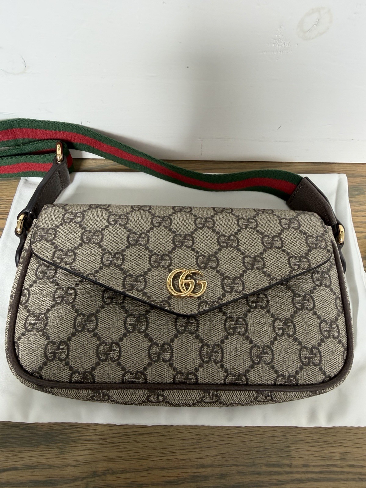 Gucci GG Supreme Monogram Web Stripe Shoulder Bag 764961 New With Tag .