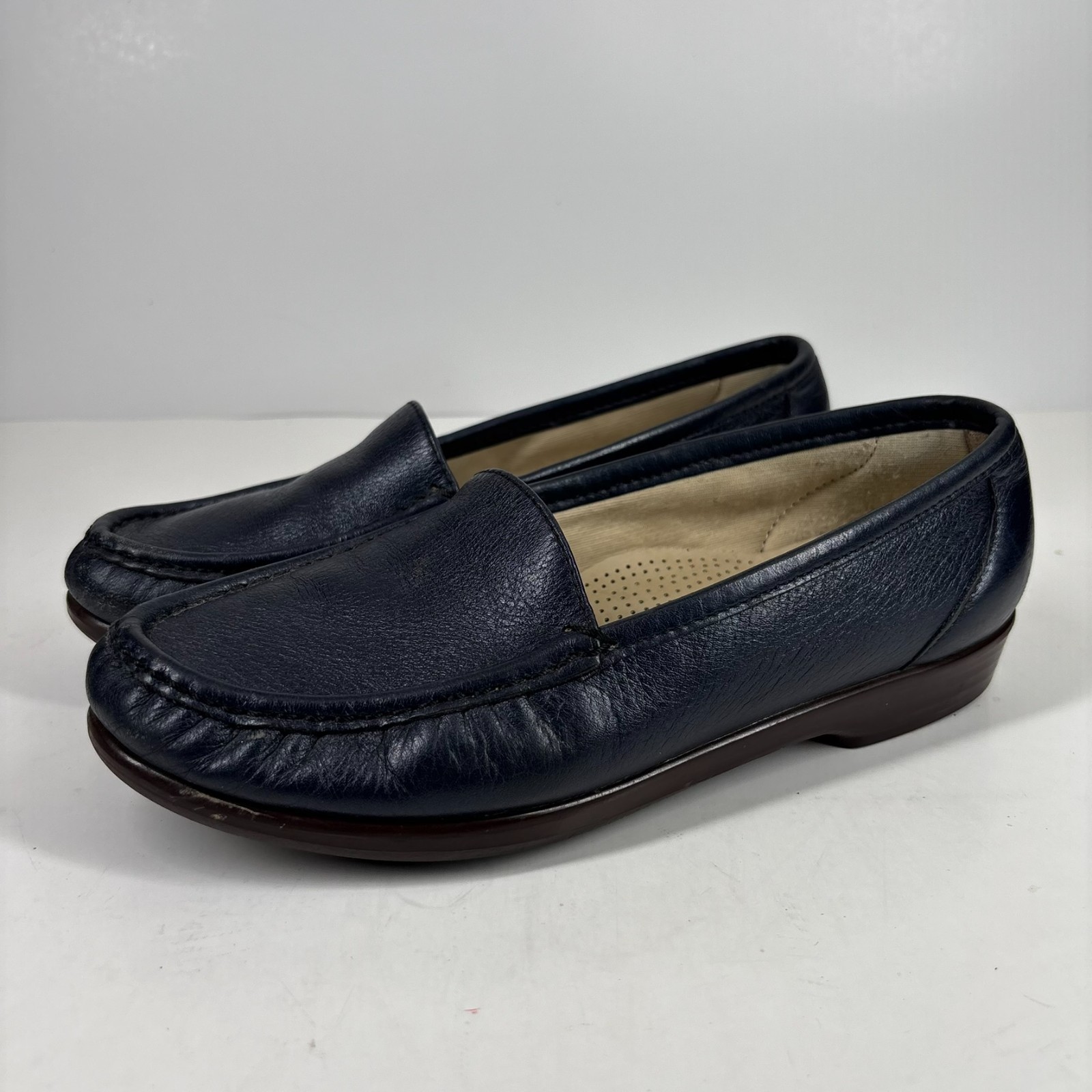 SAS Simplify Women’s US 7W Navy Leather Slip-On Comfort Walking Flats Loafers