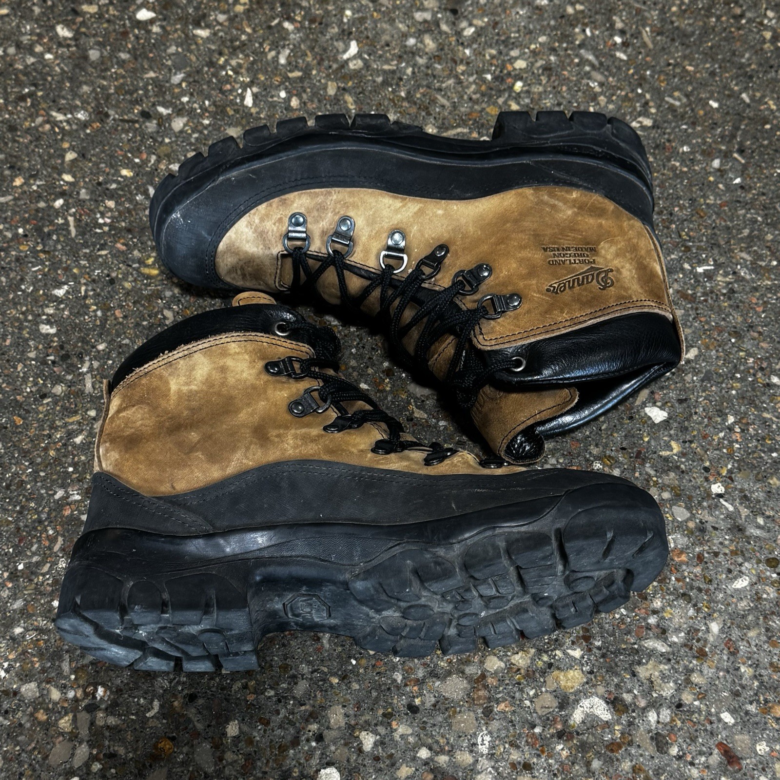 Danner Combat Hiker 43513X Boots Mens Brown USA Made Vibram Military Hiking 9 W