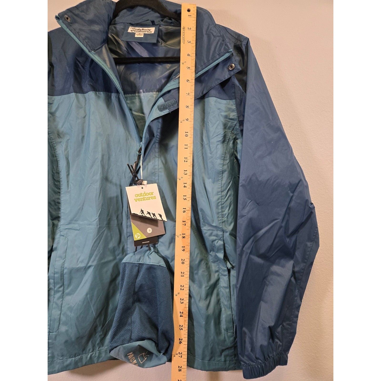 Outdoor Ventures Hiking Rain Jacket Windbreaker Sealed Seams Blue Small