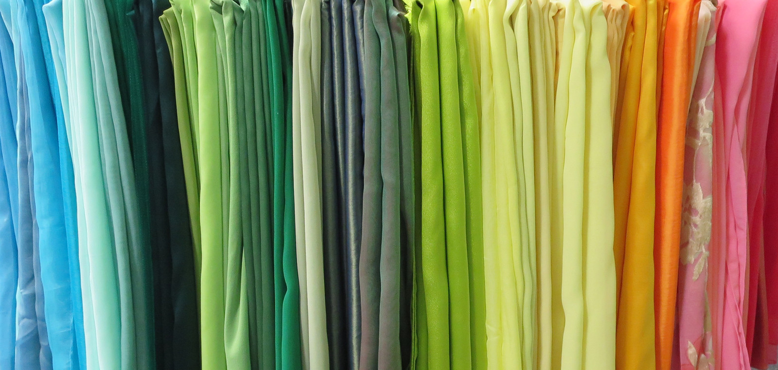 NEW Lot of 10 Ladies Shawls Assorted Colors Fabrics Prints Wholesale Scarf Wrap