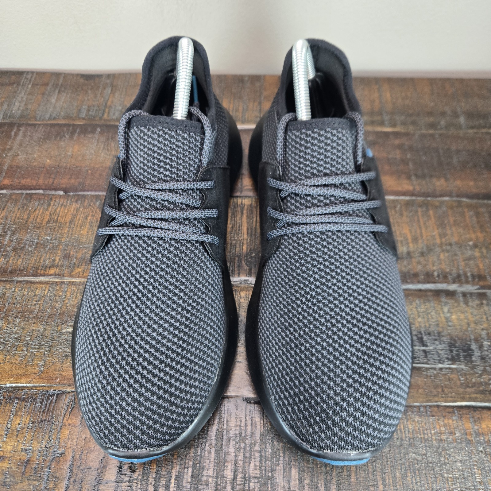 Vessi Everyday Classic Womens Size 9 Waterproof Shoes Sneakers All Black