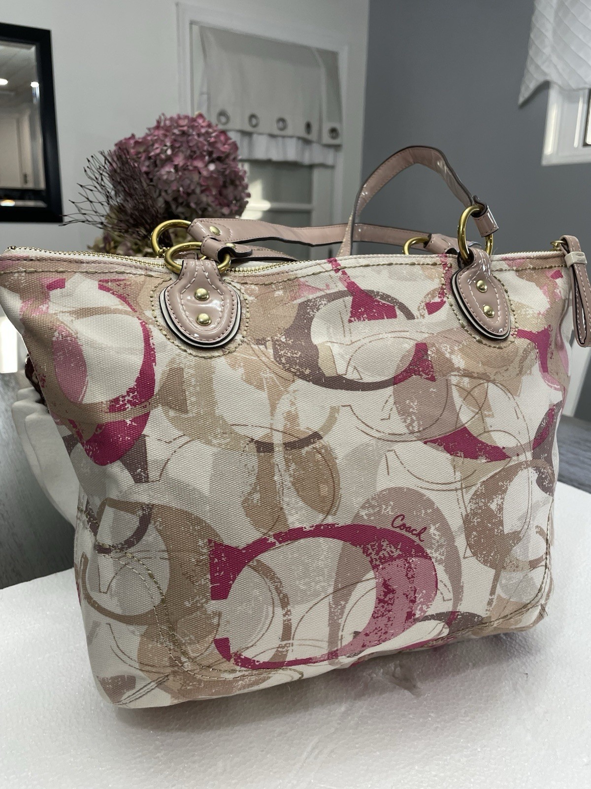 COACH POPPY STAMPED C HALLIE East West TOTE Neutral Pink Multicolor