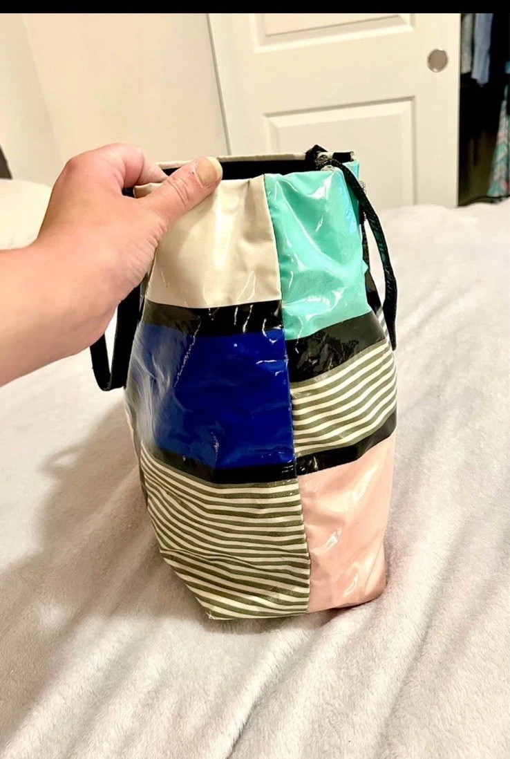Kate Spade “Daycation” Large Tote Purse