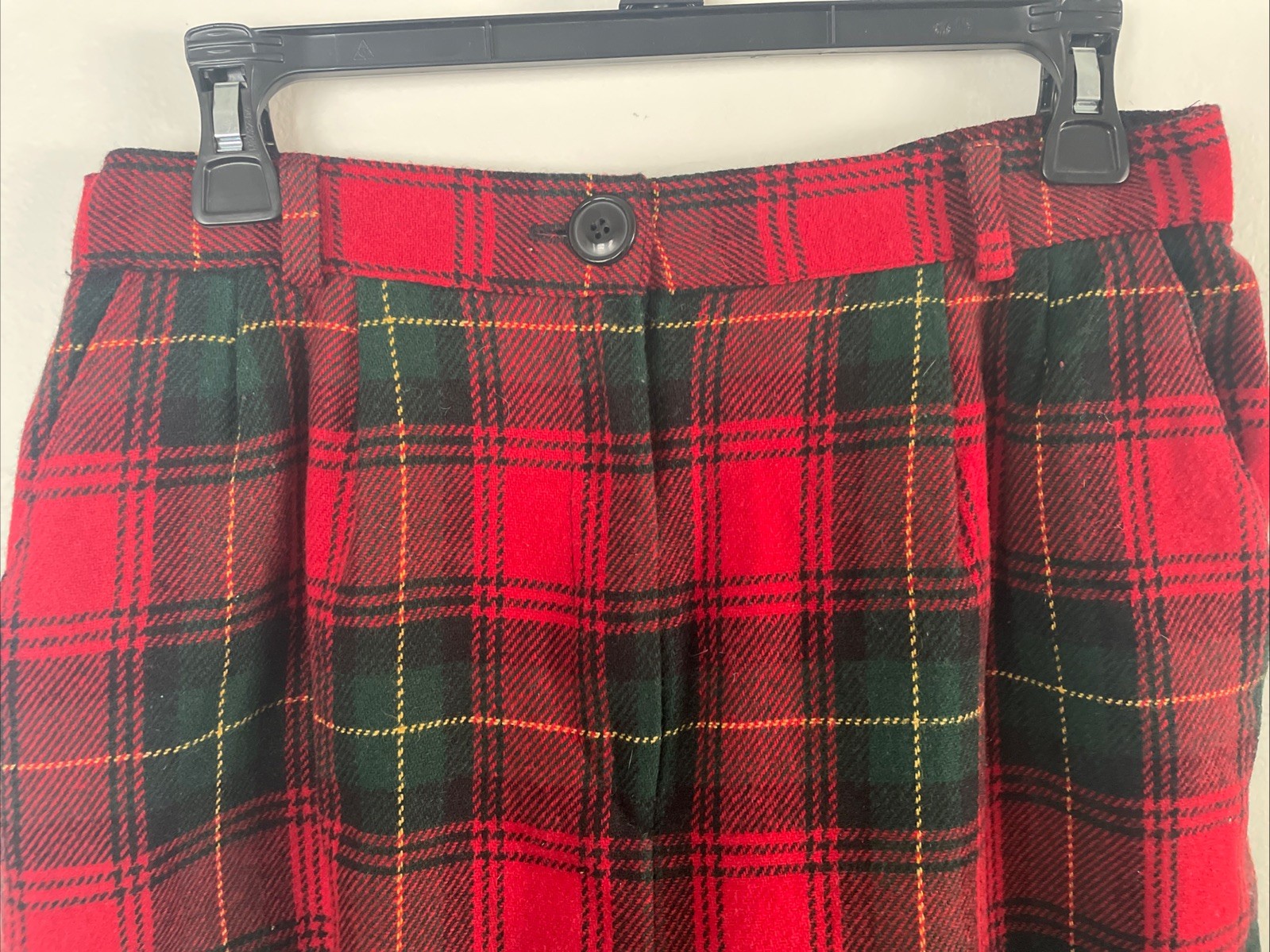 Vintage Wool Plaid Shorts Norton McNaughton Size 14 Red Green pleats Fully Lined