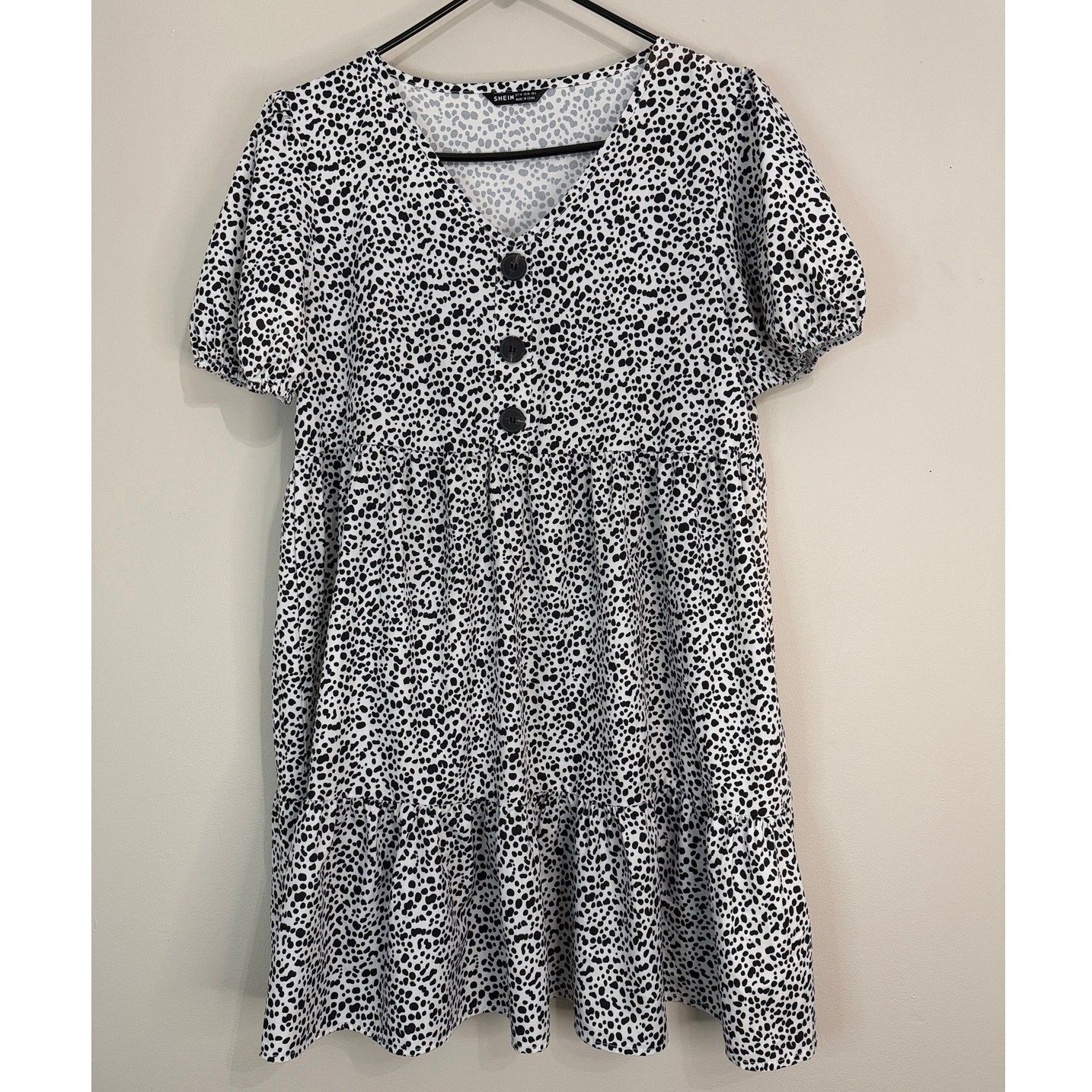 Shein Women Dalmatian Print Babydoll Dress V-Neck Puff Sleeve White Black Medium