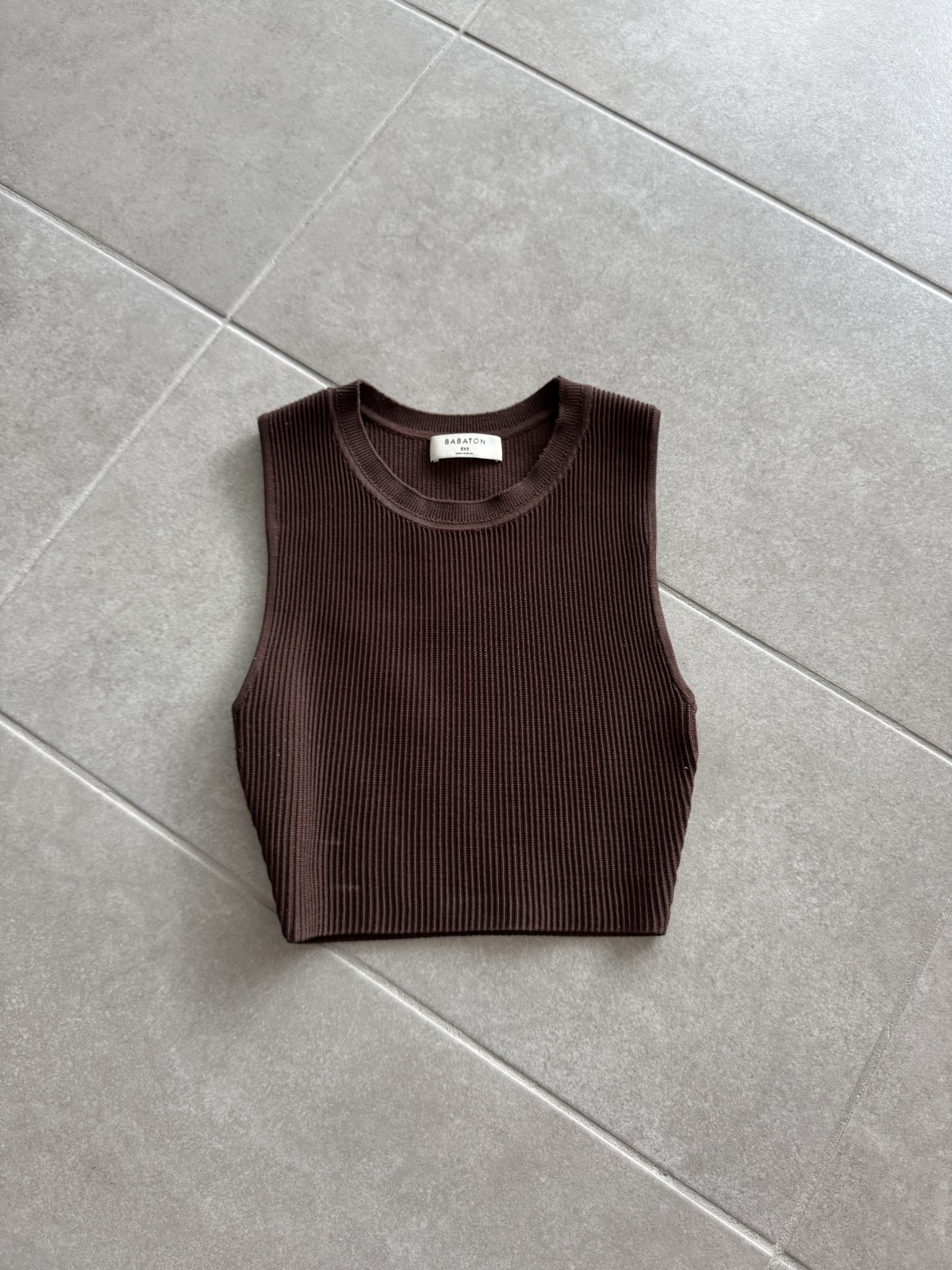 Babaton Sculpt Knit Muscle Tank – Brown – 2XS