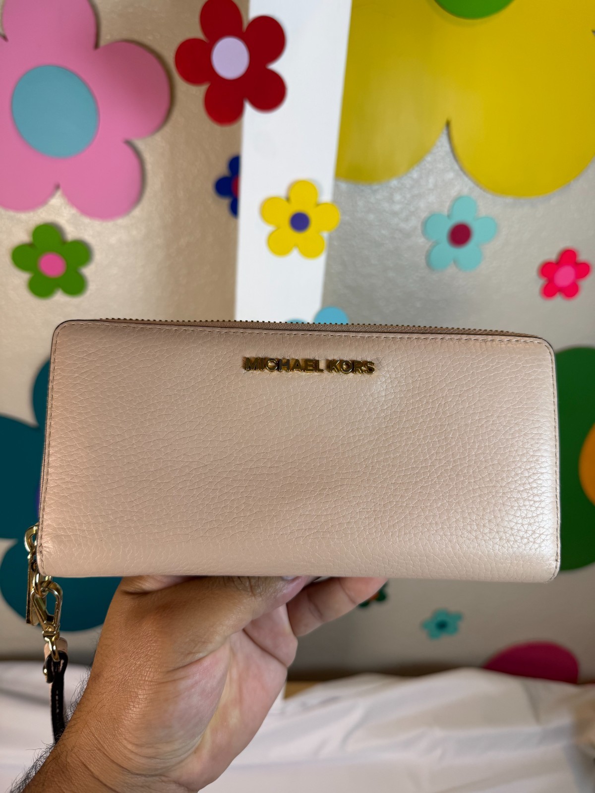 Michael Kors Jet Set Continental Wristlet Wallet Blush Pink Pebbled Leather Gold