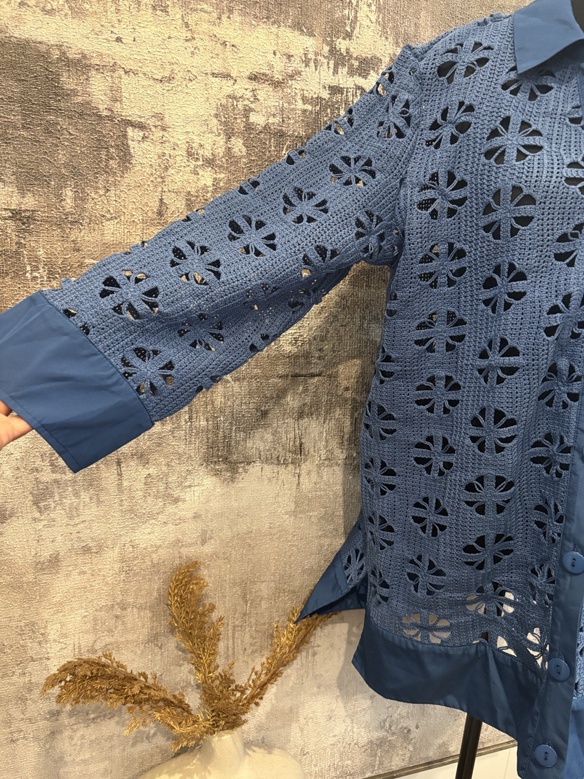 Dennis Basso Women’s Blue Eyelet Button-Front Collared Coatigan 3/4 Sleeve S