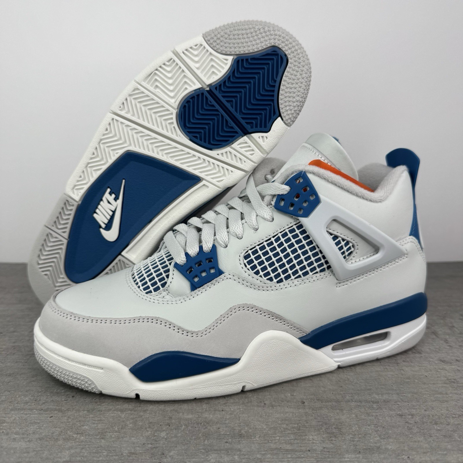 Nike Air Jordan 4 Retro ‘Military Blue’ – Men’s Size 8 – FV5029-141 White/Blue