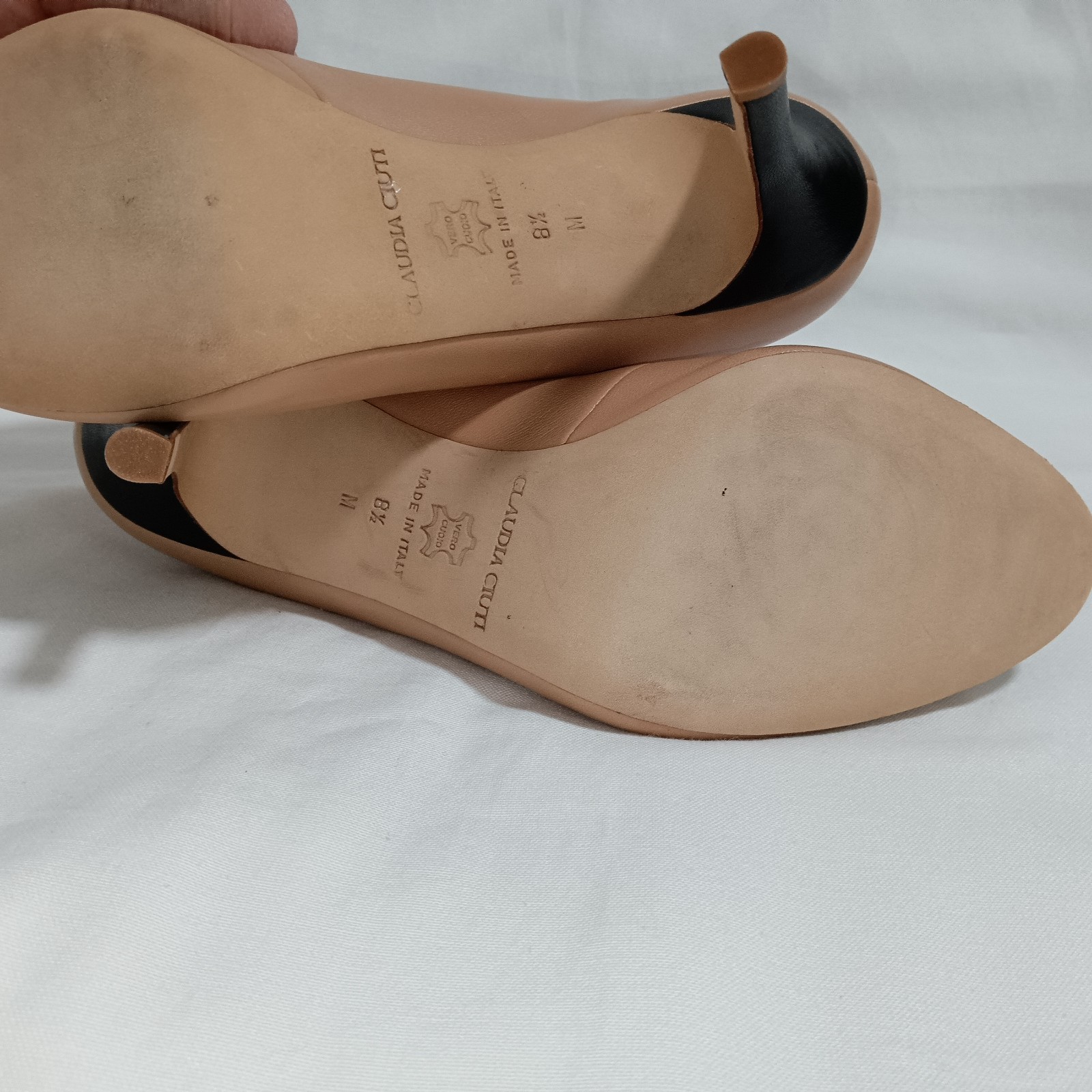 Claudia Ciuti Plunge-vamp Peep-toe Booties Beige Leather Heels Sz 8.5 Made Italy