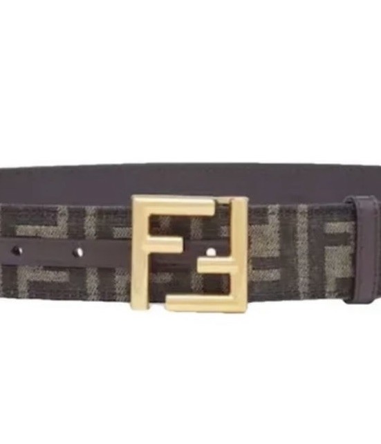 Beautiful Fendi FF Belt! Original Receipt! Brand New!
