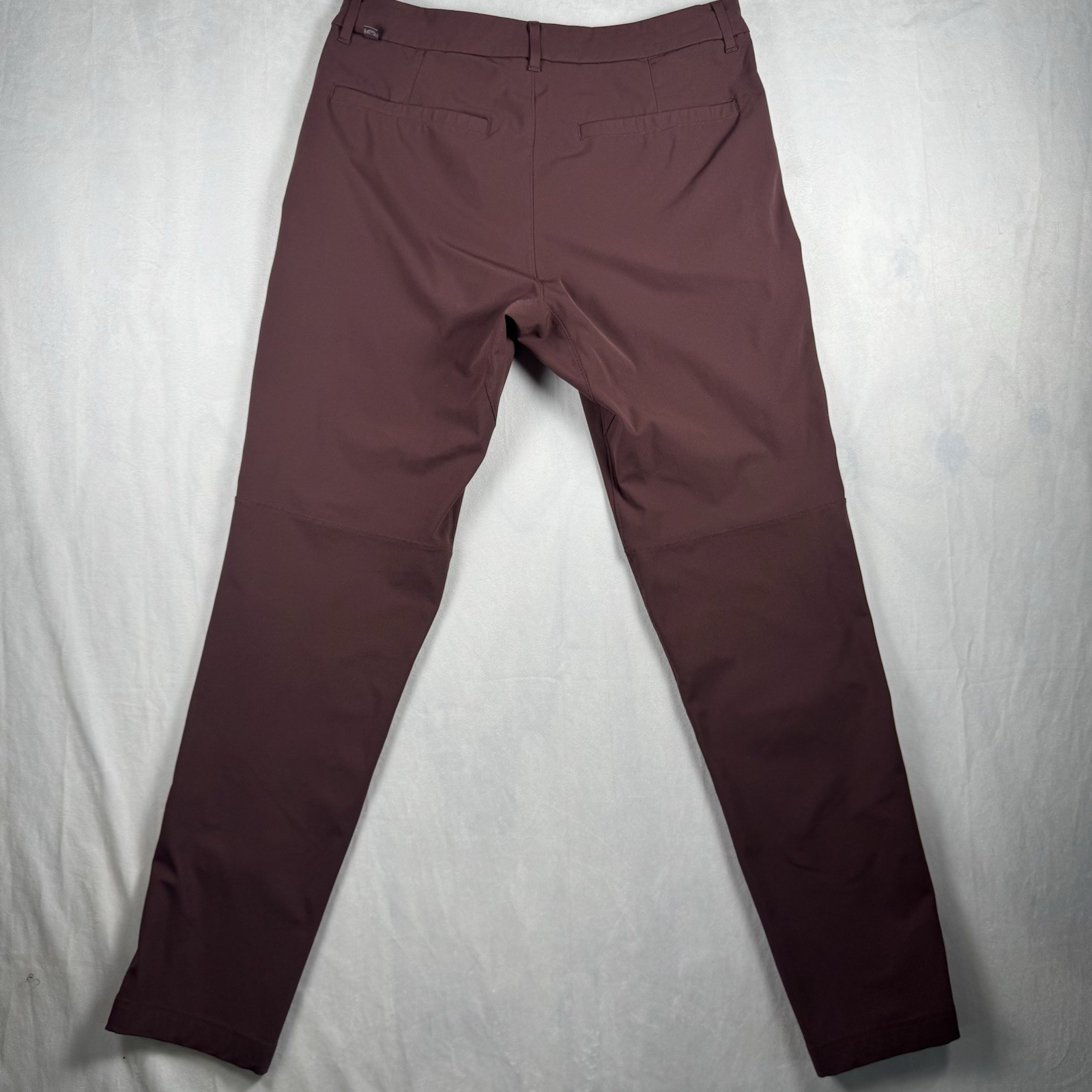Lululemon Mens Pants Size 32″x30″ Commission Maroon Performance Stretch Slim