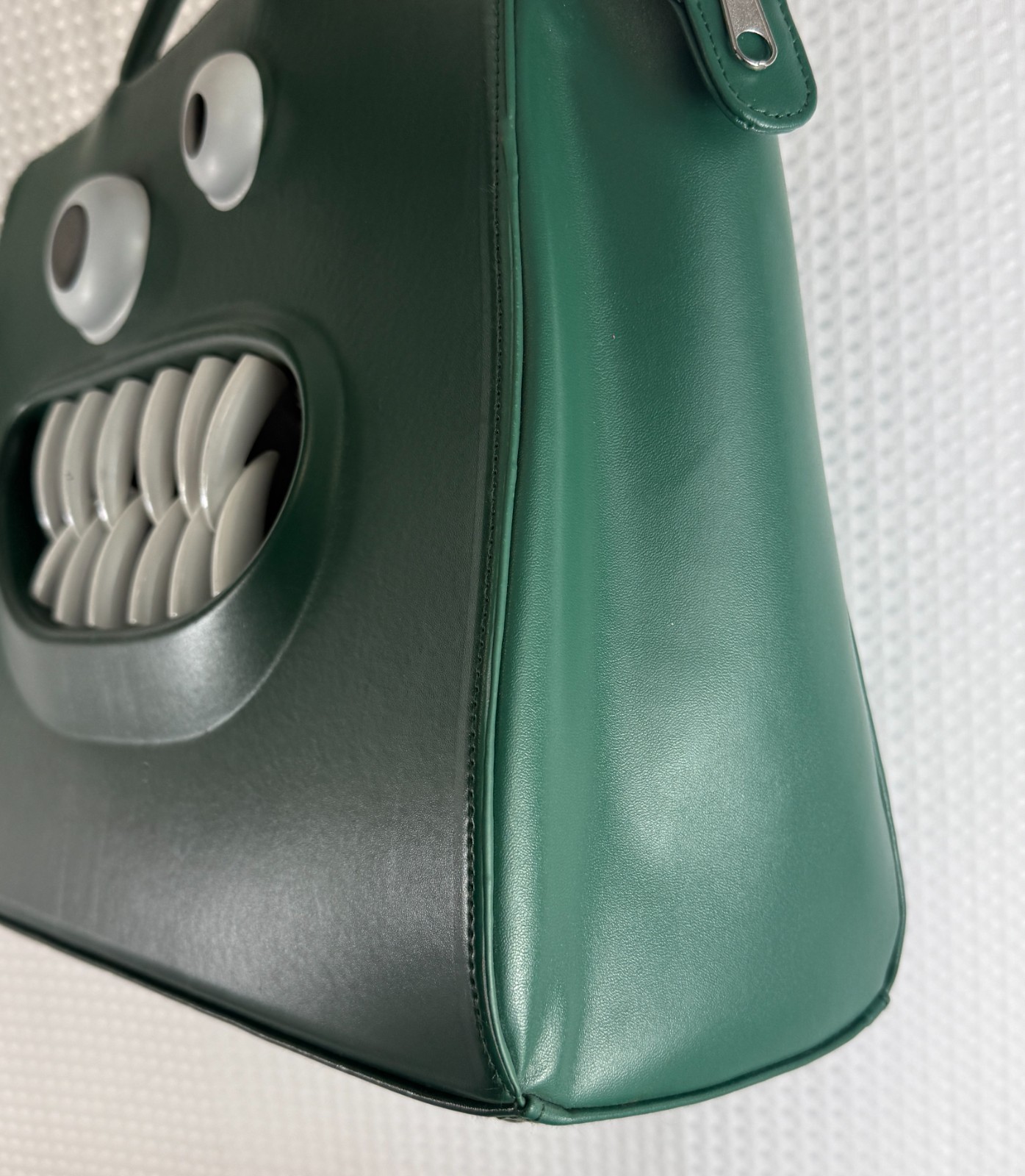 Edward Skeletrix Syckli Large Green Monster Bag Collectible Crossbody Very Rare