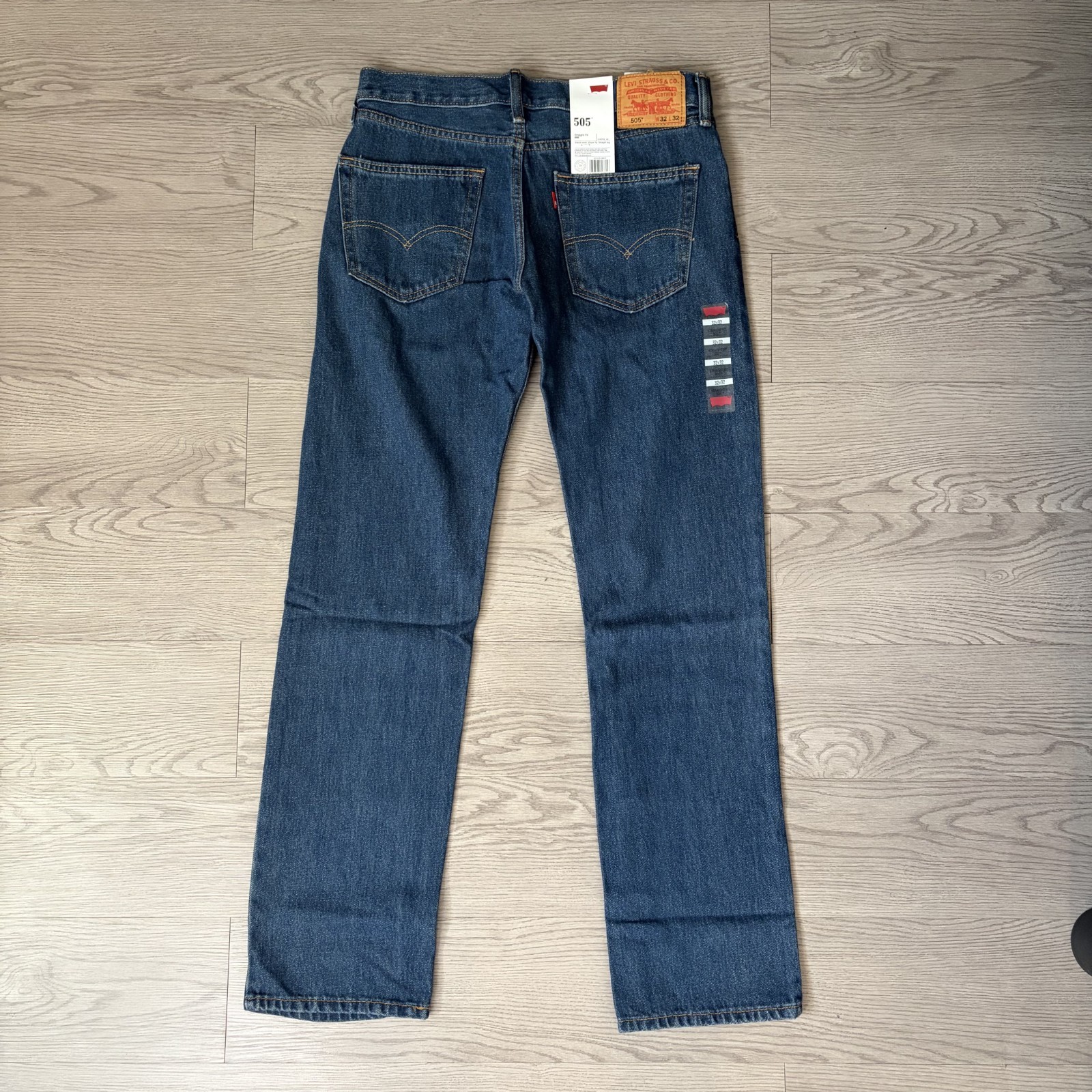 NOS VTG Levi’s 505 Straight Fit Medium Stonewash Denim Blue Jeans 32×32