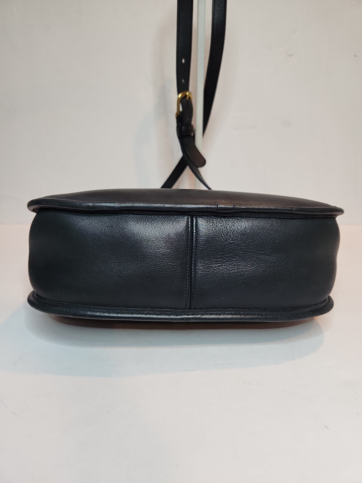 Authentic VTG COACH City Bag & Wallet Blk Lthr Crossbody Shoulder Turn Lock 90’s